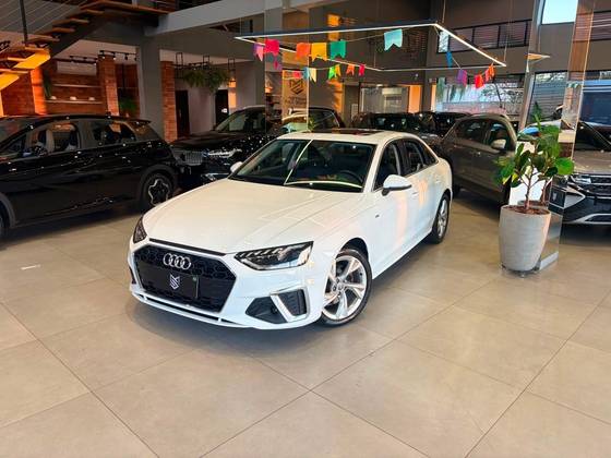 AUDI A4 2.0 TFSI GASOLINA PRESTIGE PLUS S TRONIC